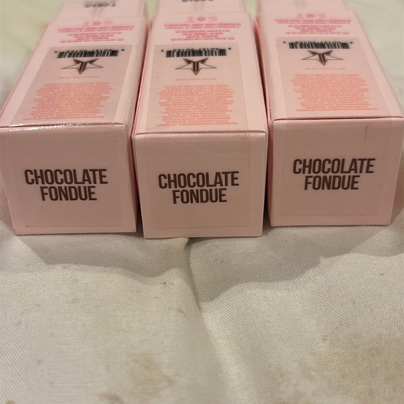 NIB Jeffree Star "Chocolate Fondue" Velvet Trap Lipstick-Discontinued - Picture 5 of 6
